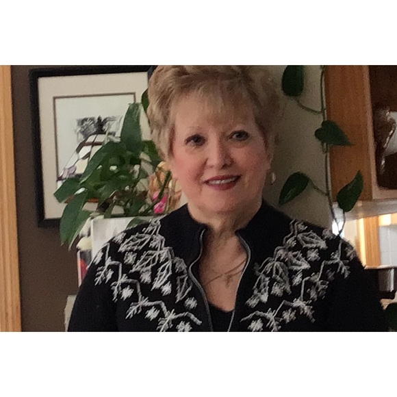 Meet your Posher, Mariateresa - Picture 1 of 4